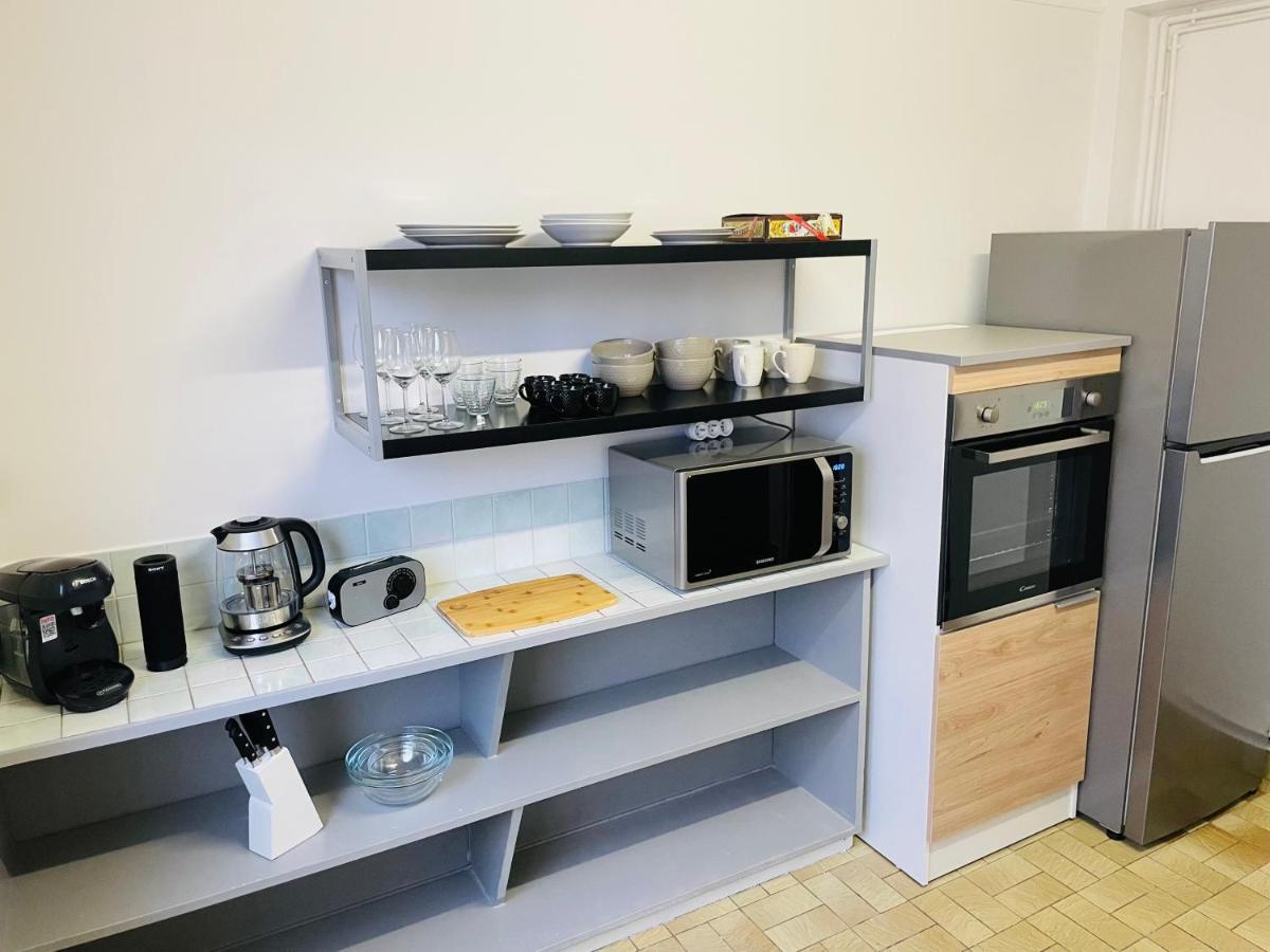 Charmant Appartement De Coeur De Ville - 2 Chambres Lits Queen Size - Netflix - Wifi Cherbourg-en-Cotentin Luaran gambar